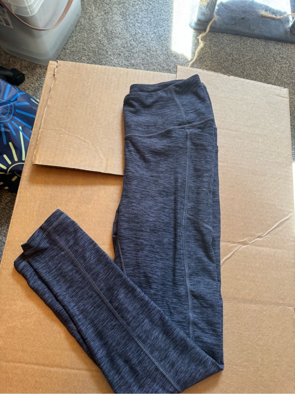 Victoria Secret Women’s Performance Leggings in Dark Heather Gray